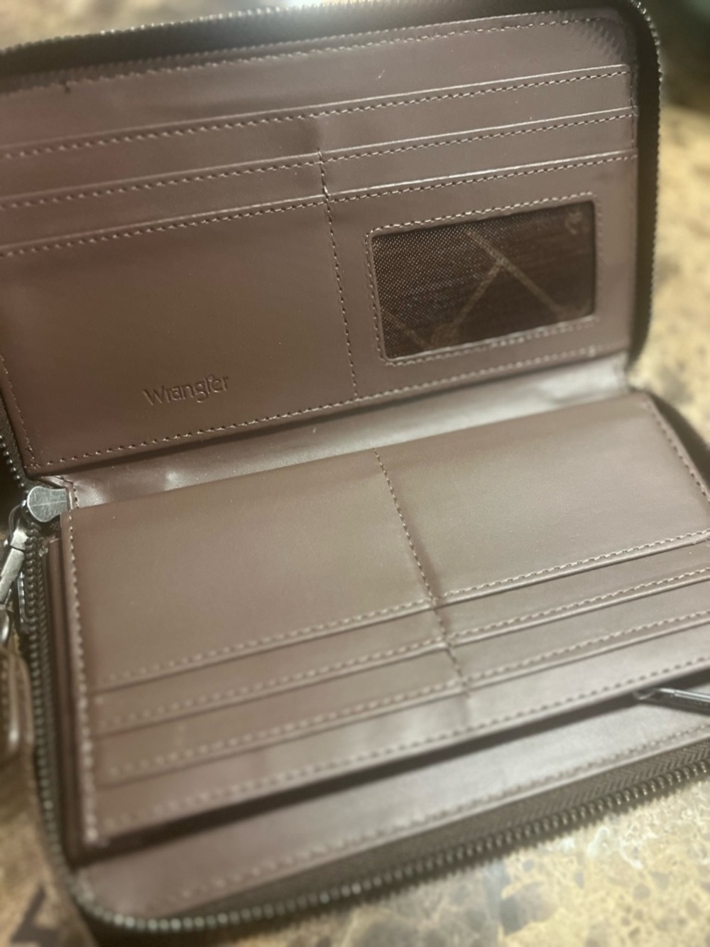 Wrangler Dark Brown Leather Zip-Around Wallet - Picture 2 of 12